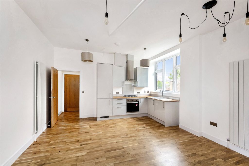 Property photo 1 of 10 Picture No. 01