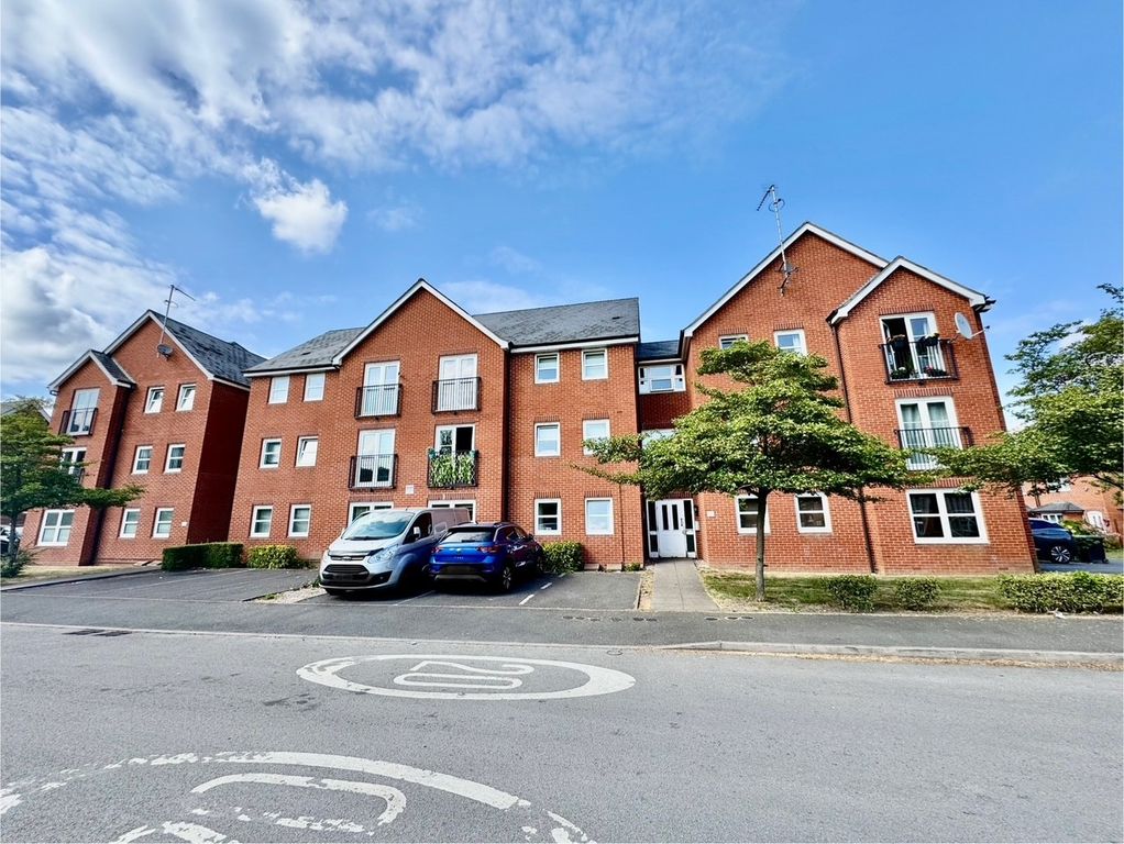 Property photo 1 of 12 6