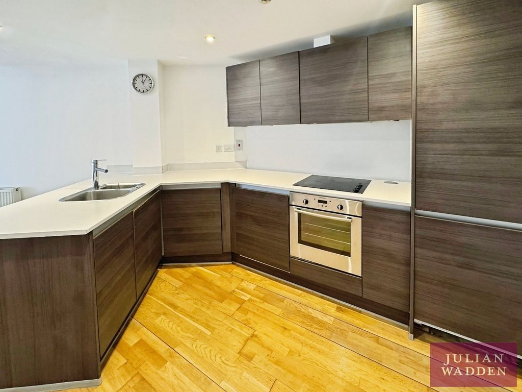 Property photo 3 of 15 Picture 3