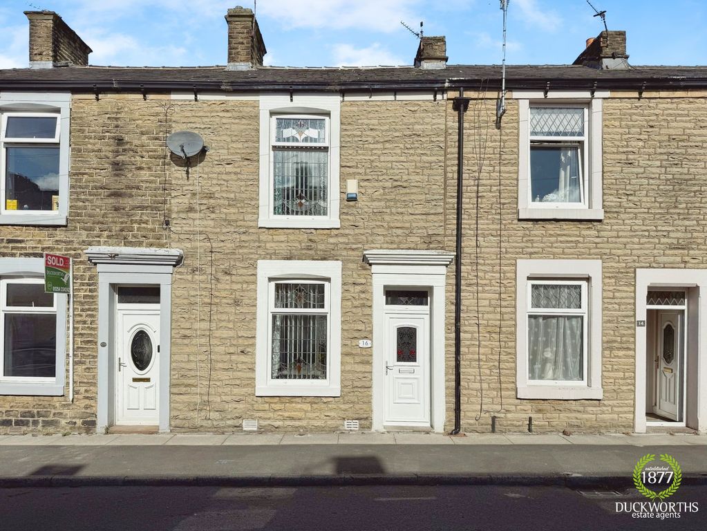 Property photo 1 of 24
