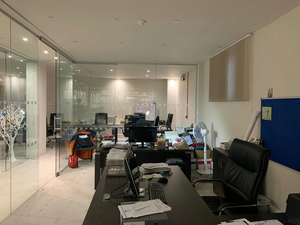 Property photo 3 of 5 Interior2.Jpg