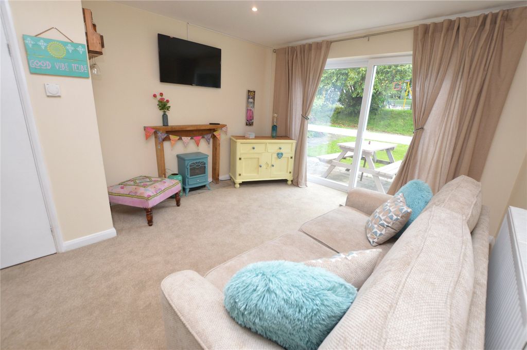 Property photo 3 of 11 Picture No. 04