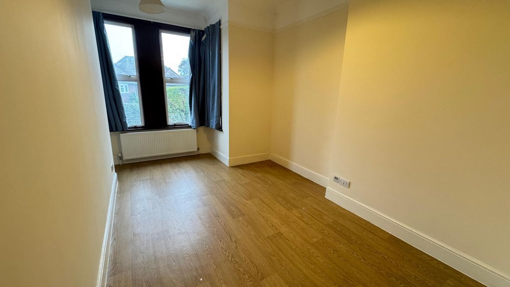 Property photo 2 of 12 Photo 14