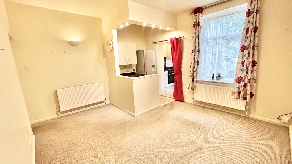 Property photo 3 of 16 Img_8390