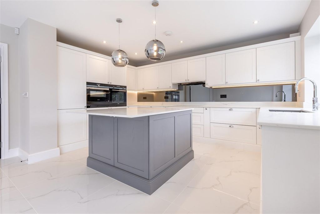 Property photo 2 of 14 Plot 1 Mott Street (16).Jpg