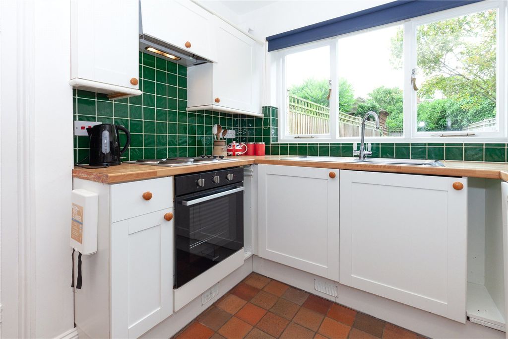 Property photo 3 of 15 Picture No. 13