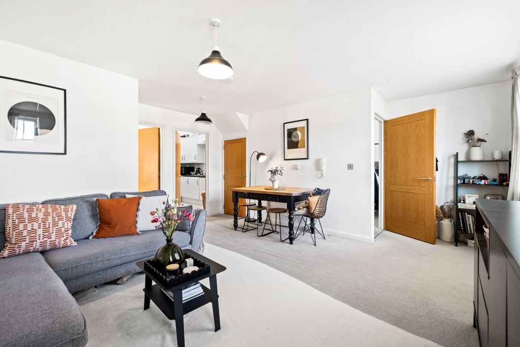 Property photo 3 of 15 Image7.Jpg