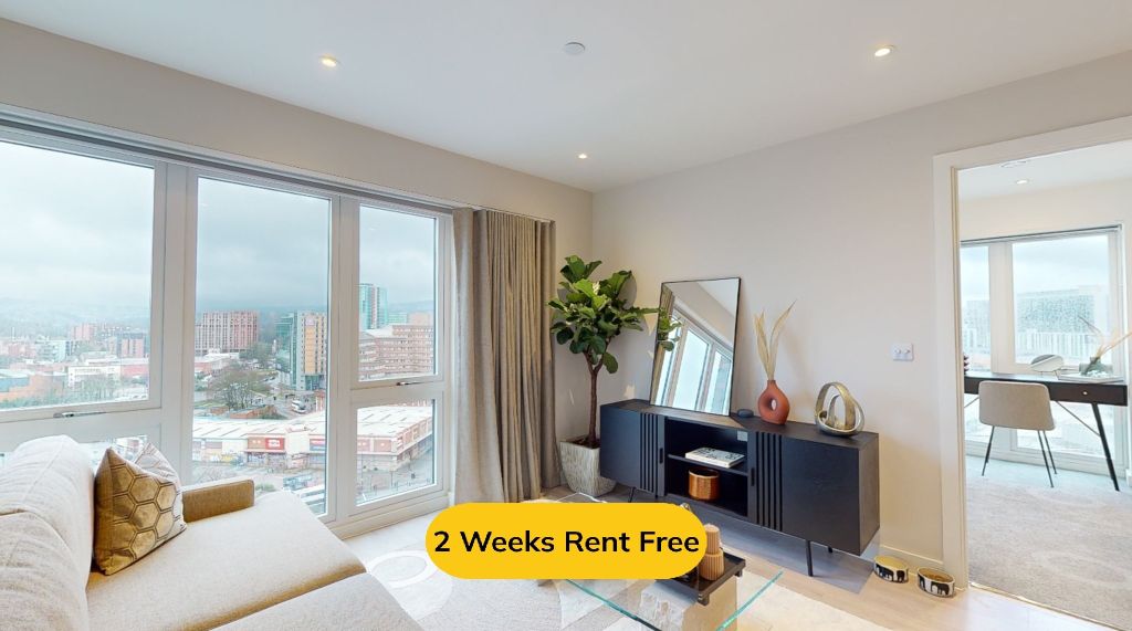 Property photo 1 of 17 Living Room