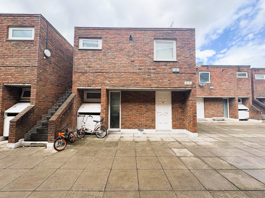 Property photo 1 of 13