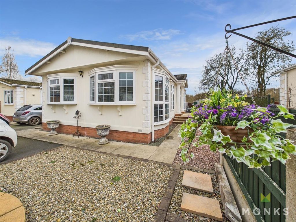 Property photo 1 of 13 Cam01420G0-Pr0583-Still017.Jpg