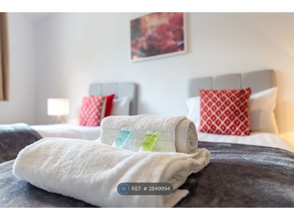 Property photo 1 of 35