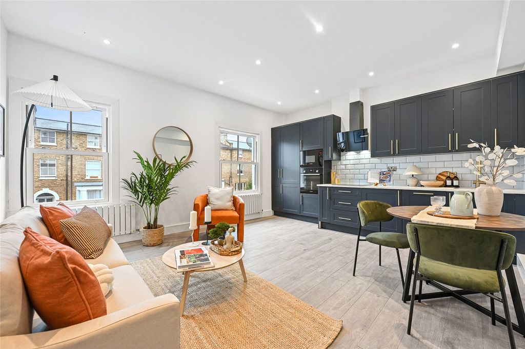 Property photo 1 of 12 Picture No. 20