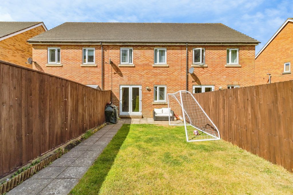 Property photo 3 of 20 Pbox-Img.Jpg