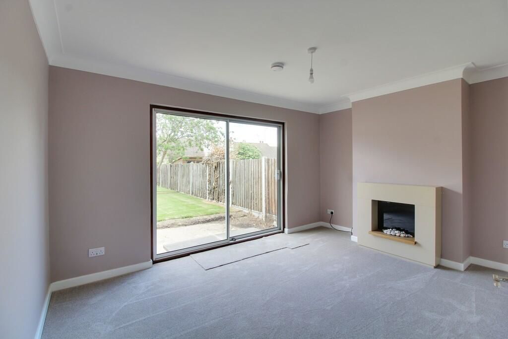 Property photo 2 of 11 Photo 12