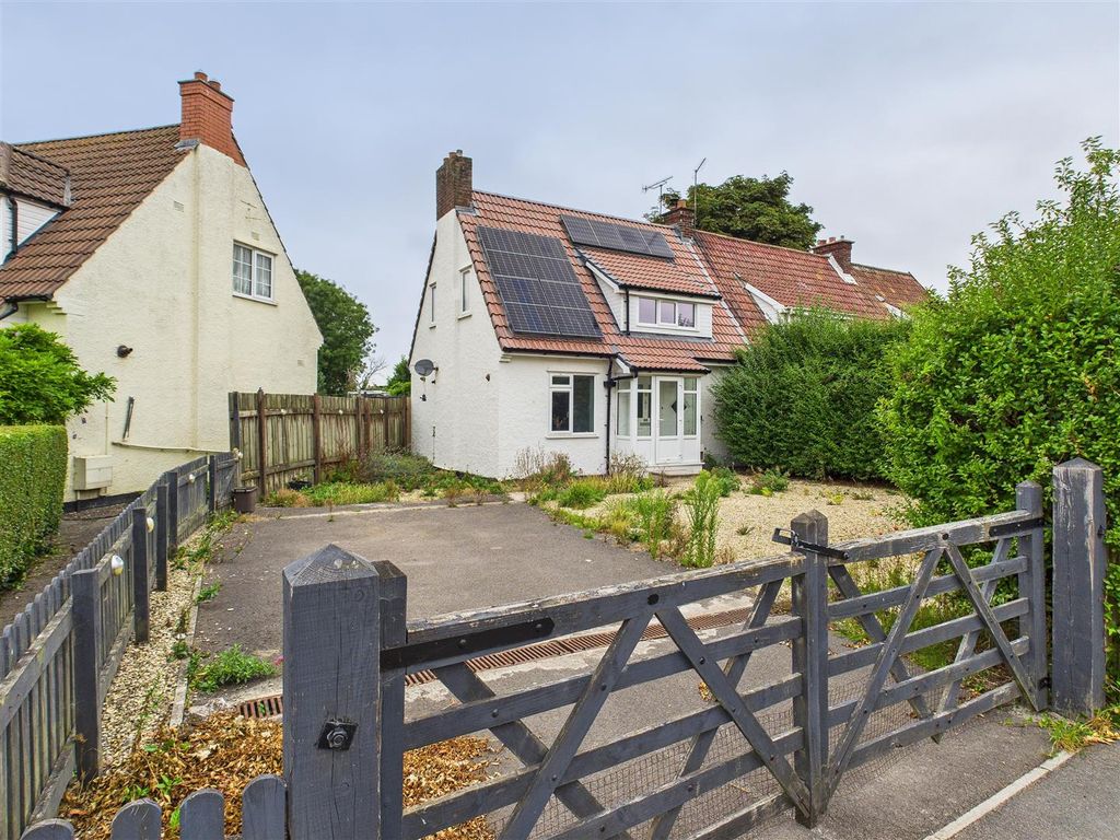 Property photo 3 of 15 3 - Semi-Detached House For Auction, Uphill.Jpg