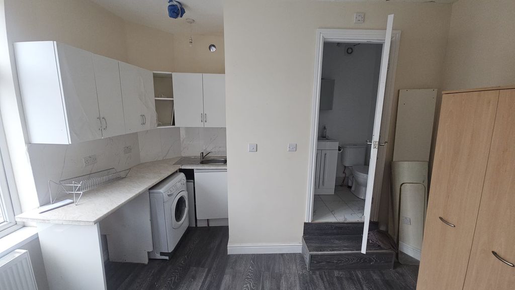 Property photo 2 of 2