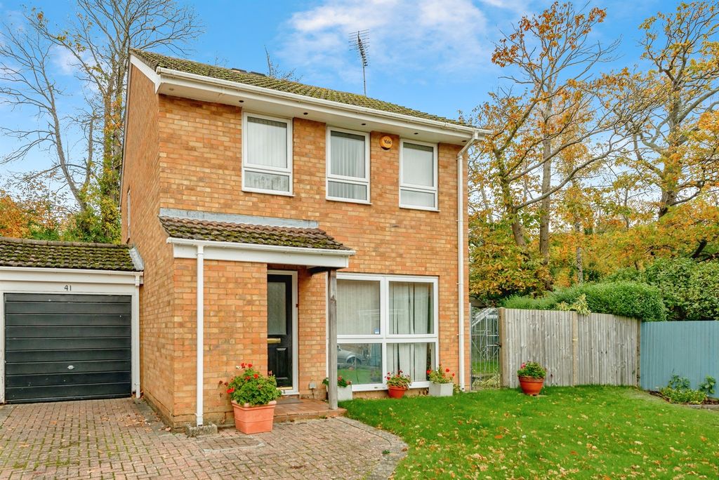 Property photo 1 of 16