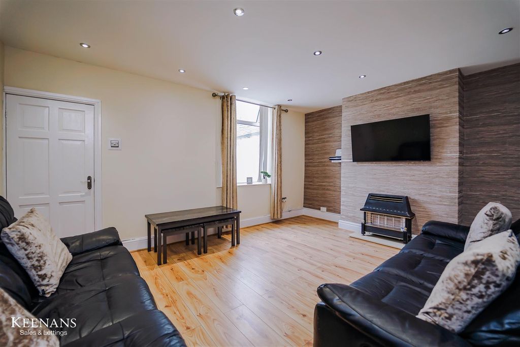 Property photo 1 of 18 1.Jpg