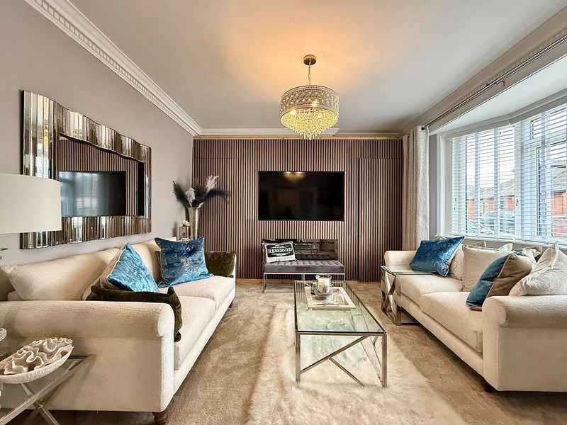 Property photo 2 of 22 Photo 11