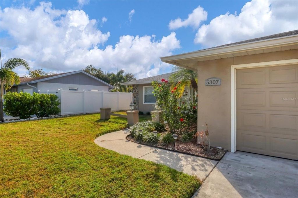 Property photo 3 of 19 <Alttext/>