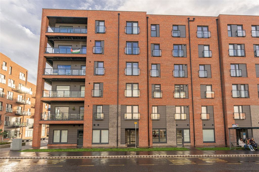 Property photo 1 of 23 Front Aspect