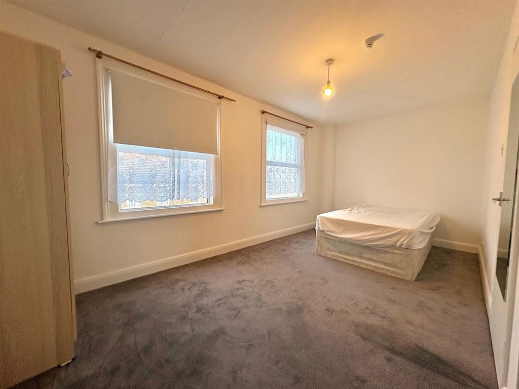 Property photo 3 of 8 Img_1757.Jpeg