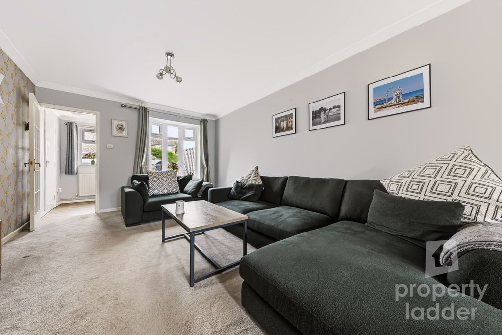 Property photo 3 of 22 Pl-13