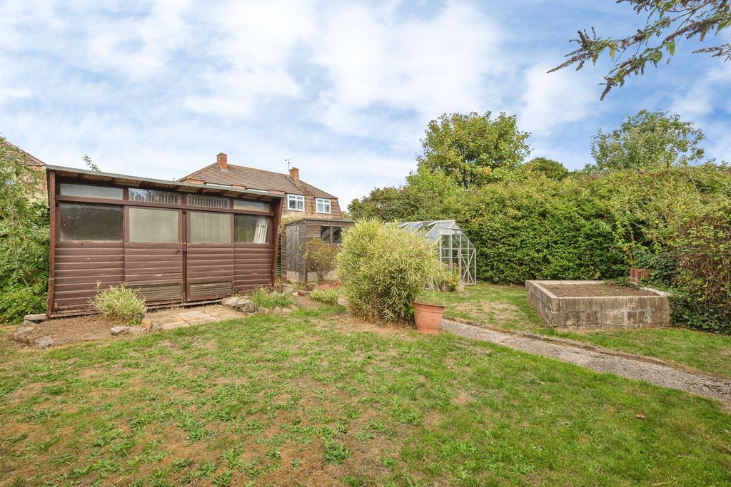 Property photo 3 of 18