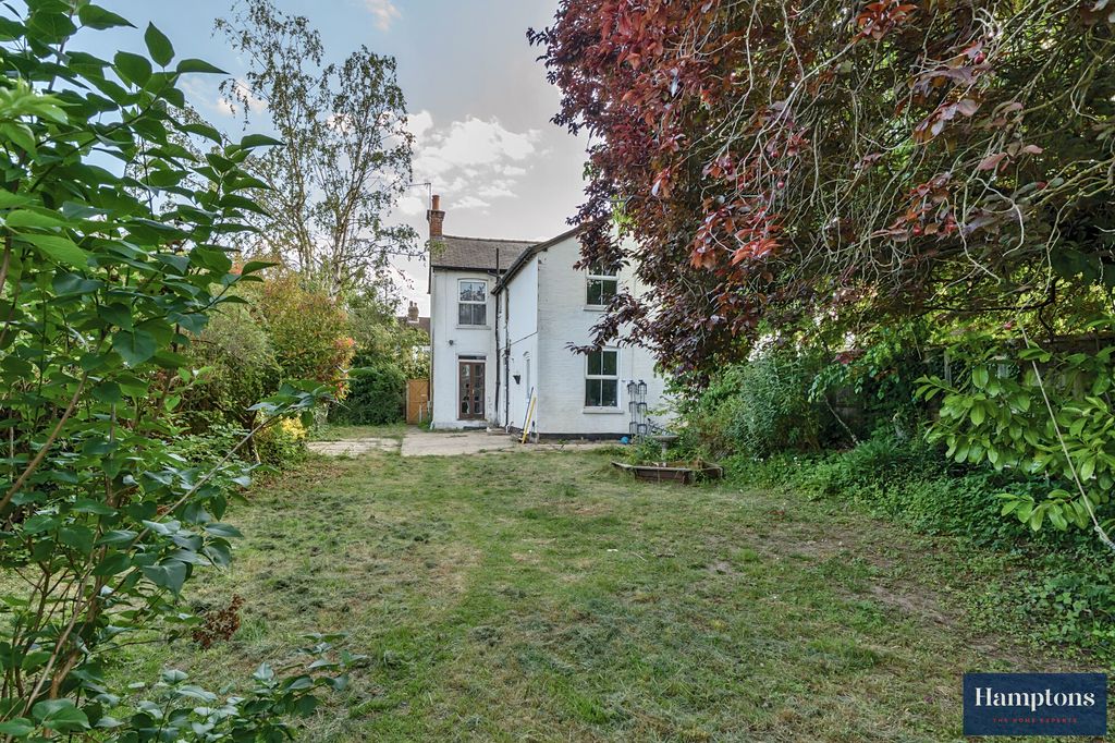 Property photo 2 of 11