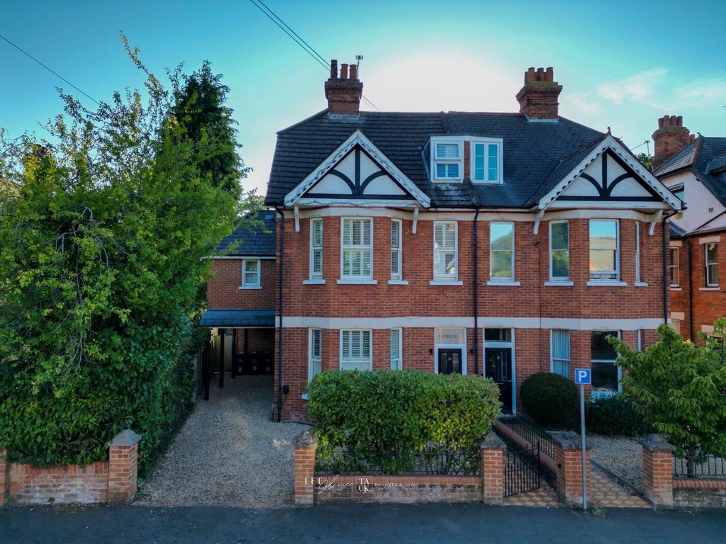 Property photo 1 of 22