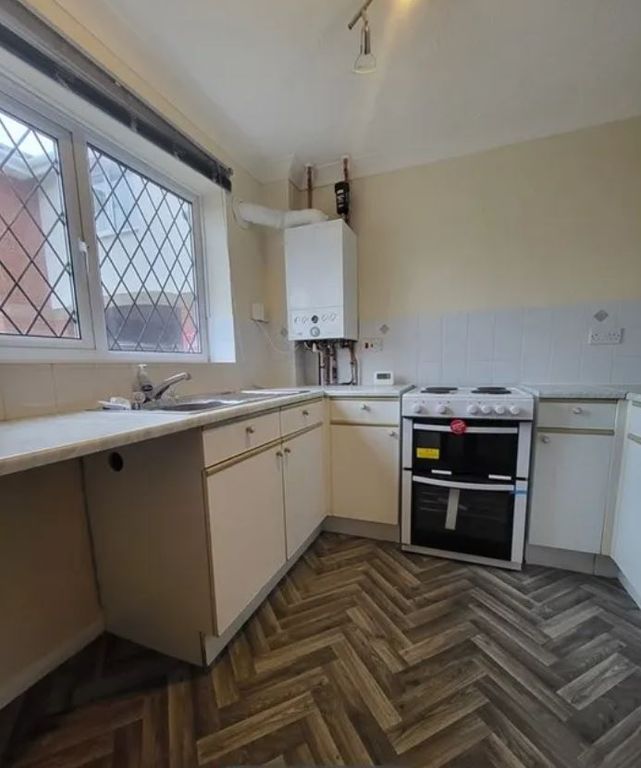 Property photo 3 of 9