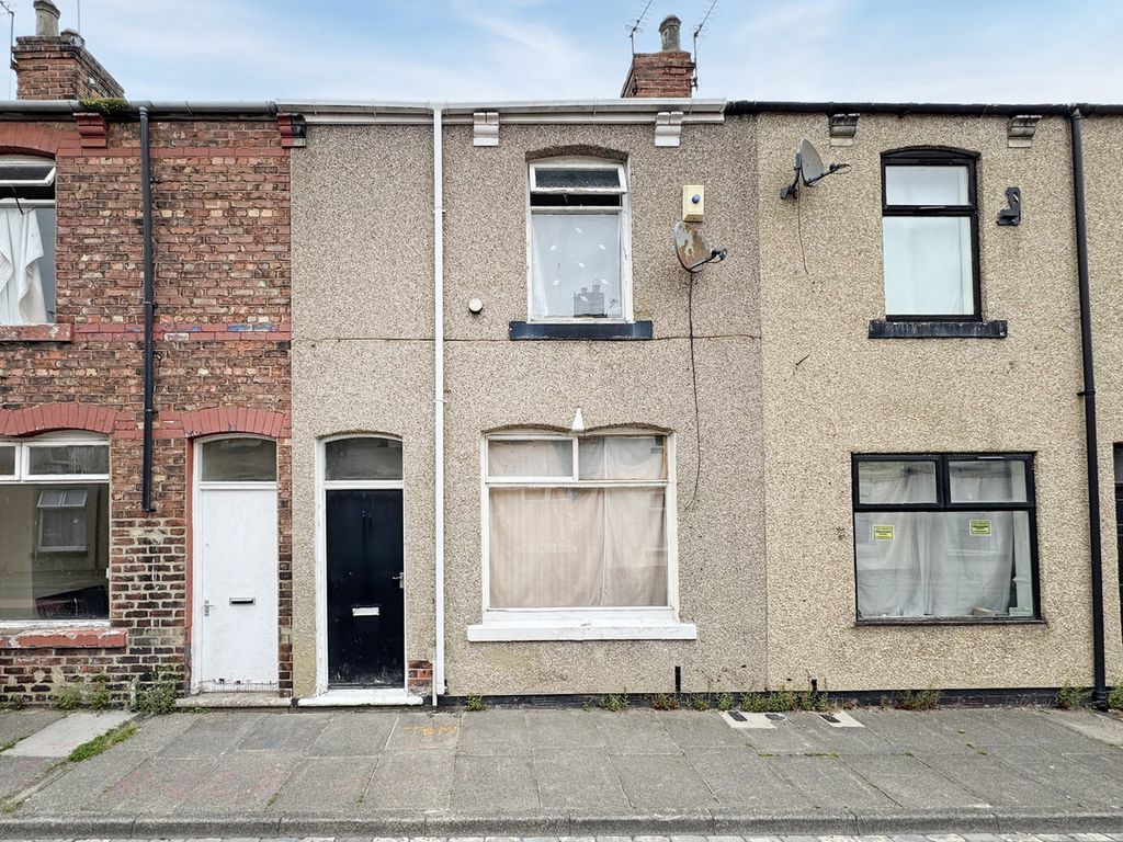 Property photo 1 of 17