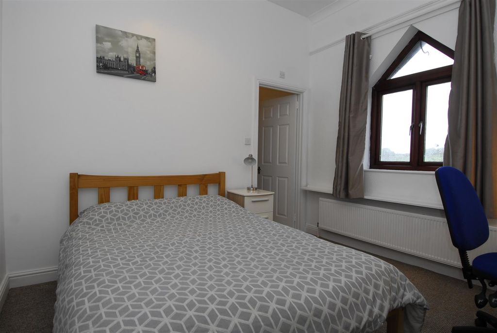 Property photo 1 of 7 2Capreraplacer4001.Jpg