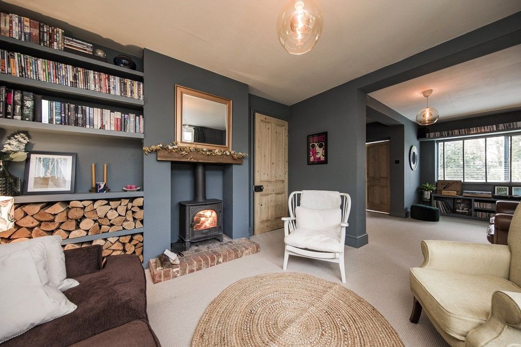 Property photo 3 of 34 Picture No. 40