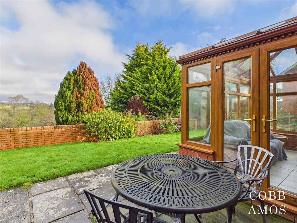 Property photo 3 of 24 Cam02803G0-Pr0252-Still039.Jpg