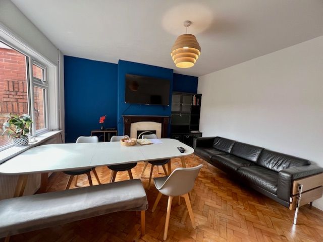 Property photo 2 of 13 Dining Room