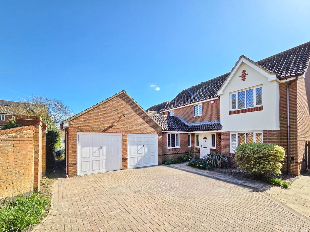 Property photo 1 of 34