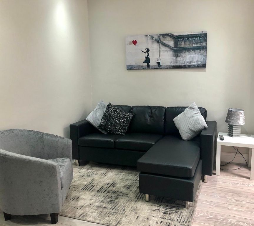 Property photo 3 of 16