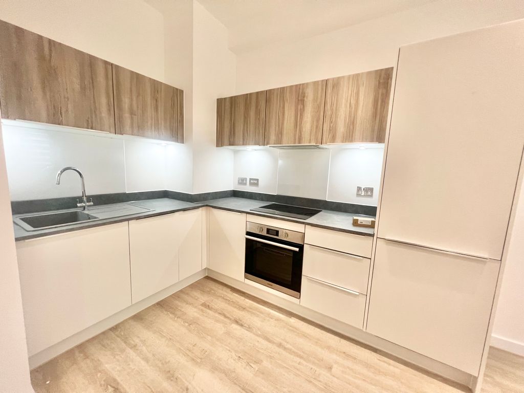 Property photo 3 of 5 Kitchen