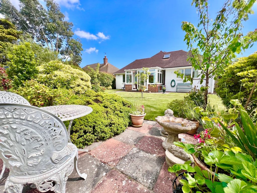 Property photo 1 of 21