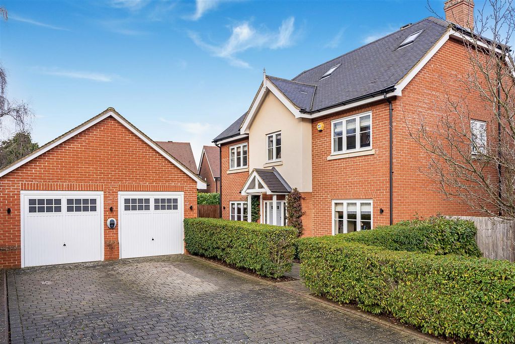 Property photo 1 of 32 30_71055.Jpg