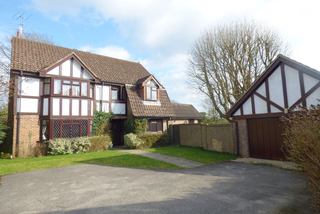 Property photo 1 of 13