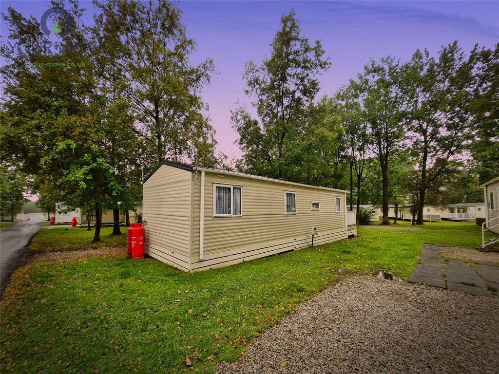 Property photo 1 of 25 Picture No. 16