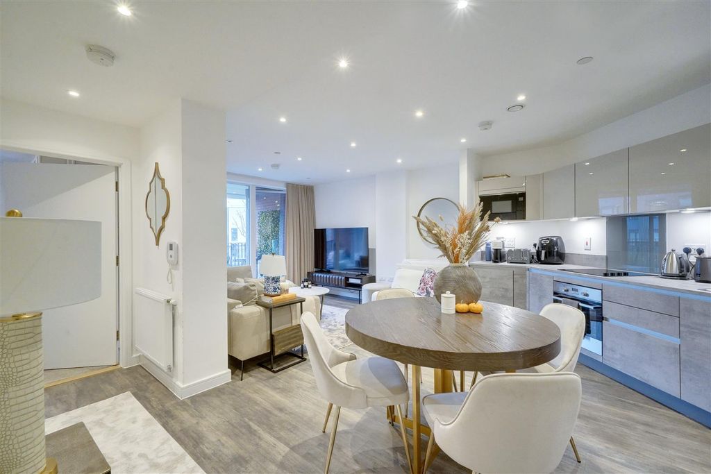 Property photo 2 of 12 Dsc06579-Dsc06583.Jpg