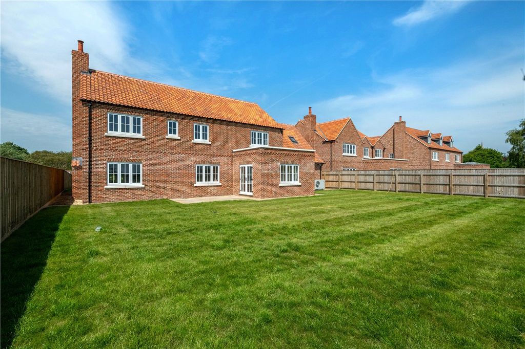 Property photo 3 of 4 Picture No. 03