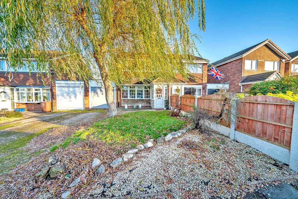 Property photo 1 of 28 Webbs-130.Jpg