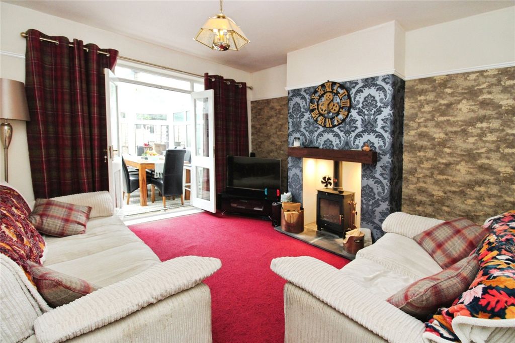 Property photo 3 of 17 Picture No. 04