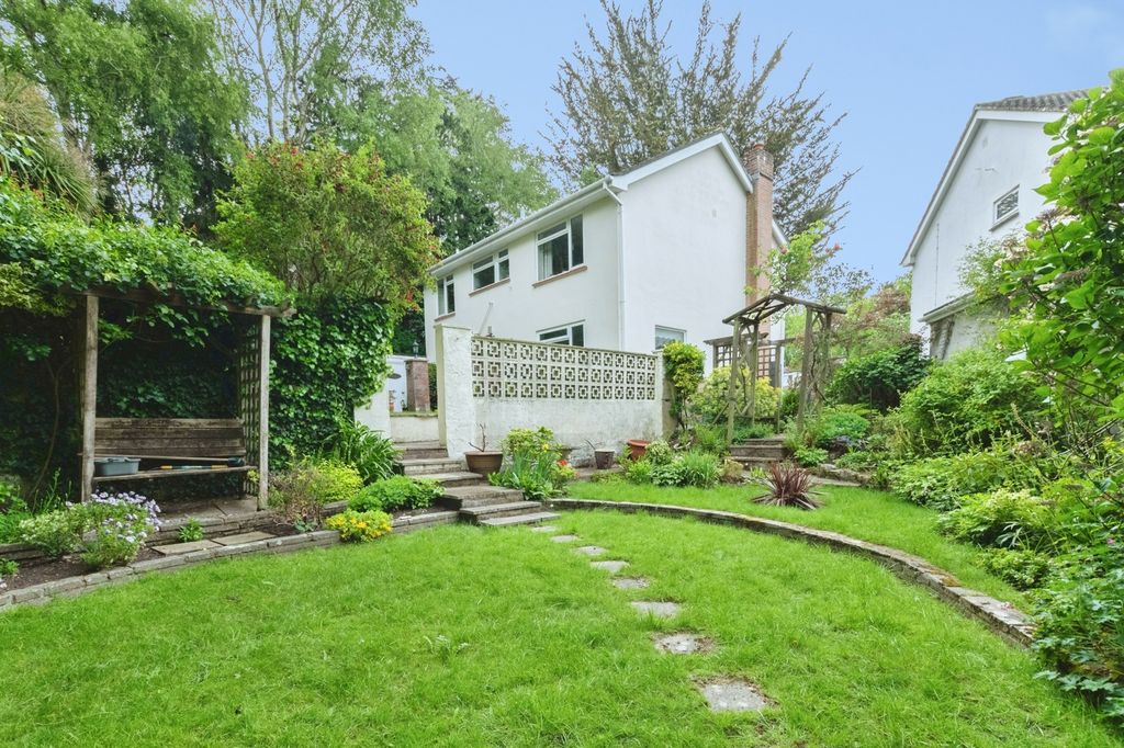 Property photo 3 of 20 Pbox-Img.Jpg