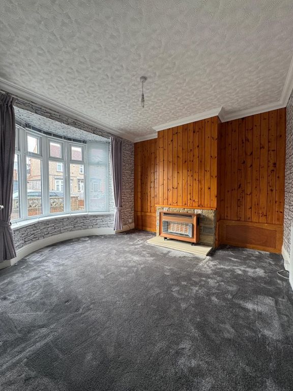 Property photo 2 of 11 Image