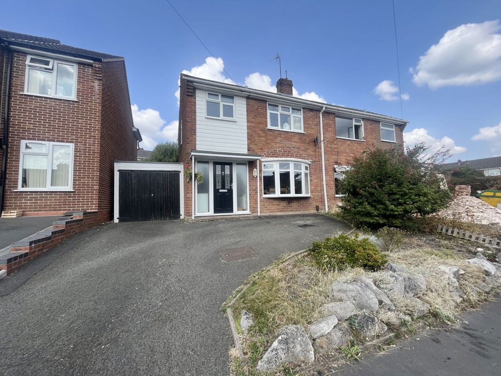 Property photo 1 of 22